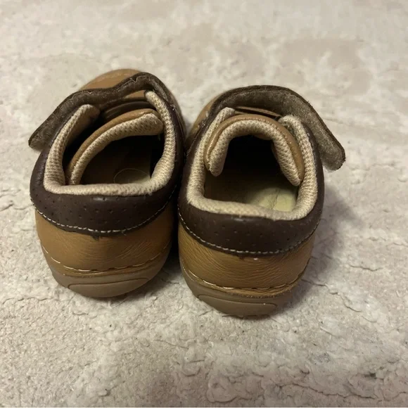 BiBi Tan and Brown Baby Walker Shoes Size 5.5 - Picture 5 of 9